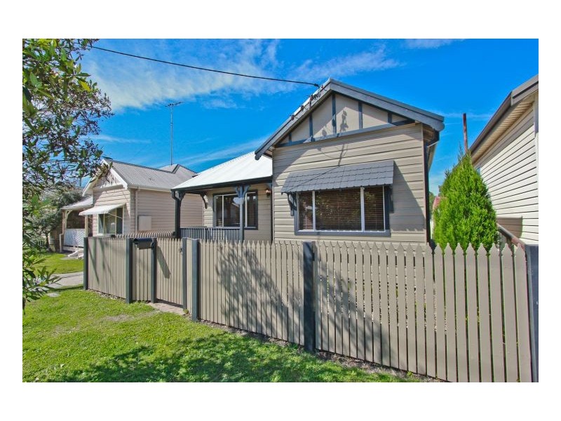 5 Mulgrave Street, Mayfield NSW 2304