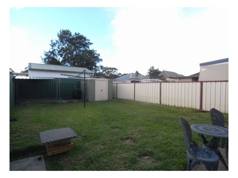 3 Adrian Street, Mayfield NSW 2304