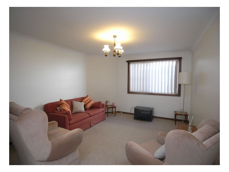 64 Barton Street, Mayfield NSW 2304