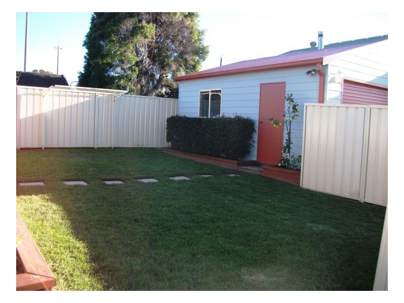 20 Vickers Street, Mayfield NSW 2304