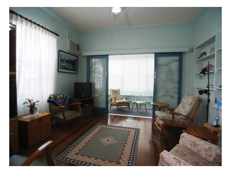 87 Woodstock Street, Mayfield NSW 2304