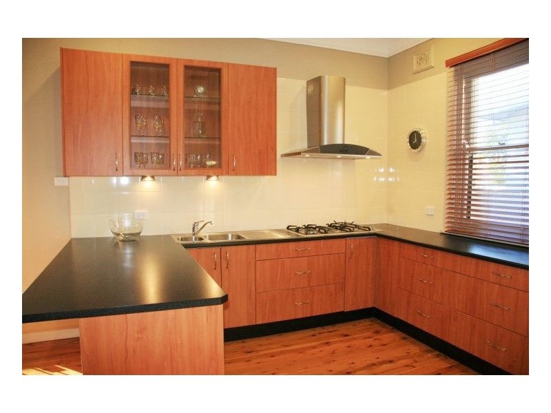 101 Barton Street, Mayfield NSW 2304