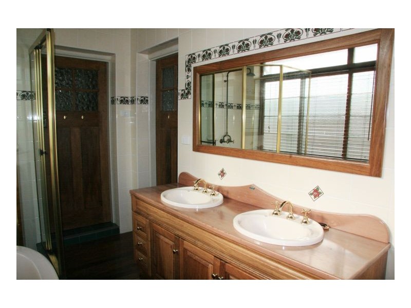 101 Barton Street, Mayfield NSW 2304