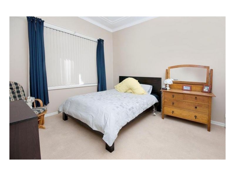 13 Nile Street, Mayfield NSW 2304