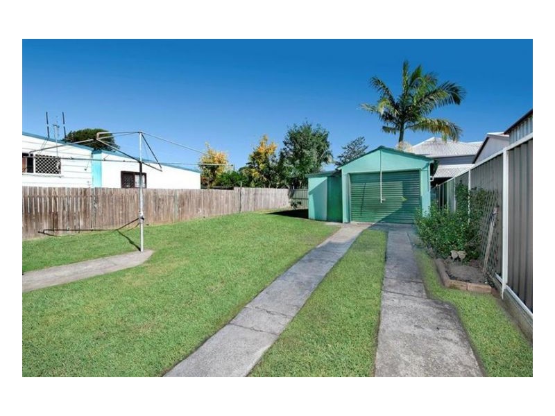 13 Nile Street, Mayfield NSW 2304