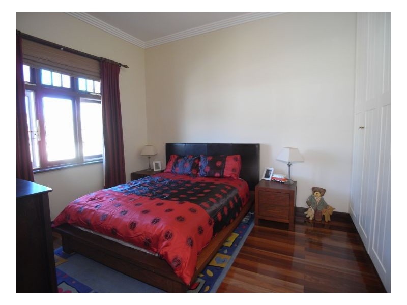 14 Corona, Mayfield NSW 2304