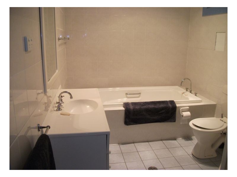 378 Lake Road, Glendale NSW 2285