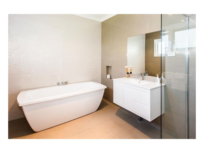 17a Werribi Street, Mayfield NSW 2304