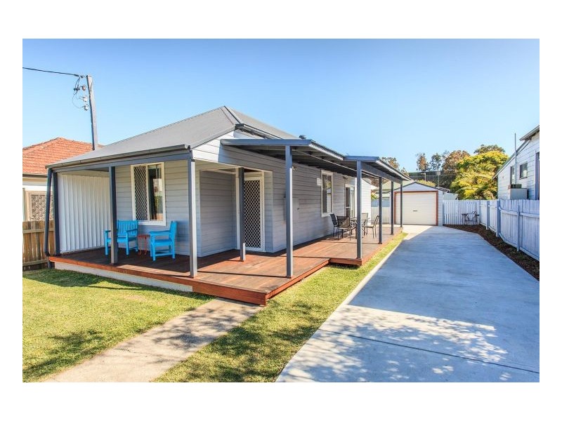 7 Burnett Street, Mayfield NSW 2304
