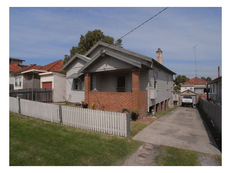32 King Street, Waratah NSW 2298