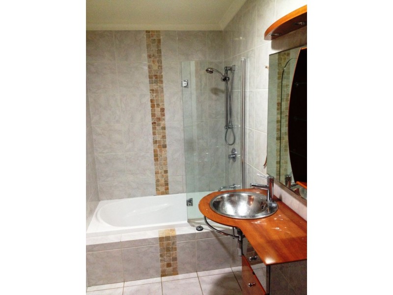 9 Myola Street, Mayfield NSW 2304