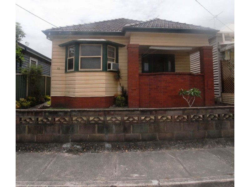 13 Tarin Street, Mayfield NSW 2304