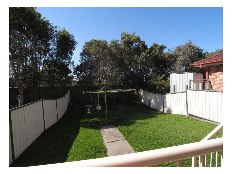 Semi 2 23 Simpson Court, Mayfield NSW 2304