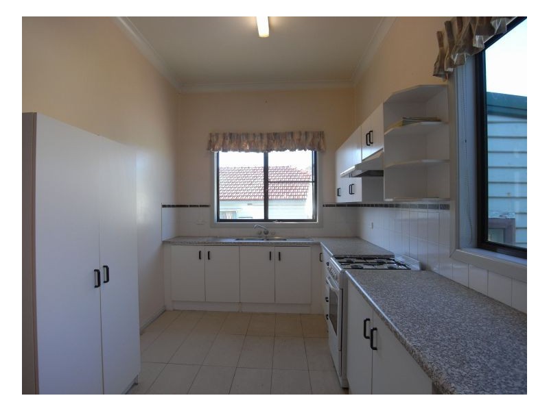 2 Fletcher Street, Georgetown NSW 2298