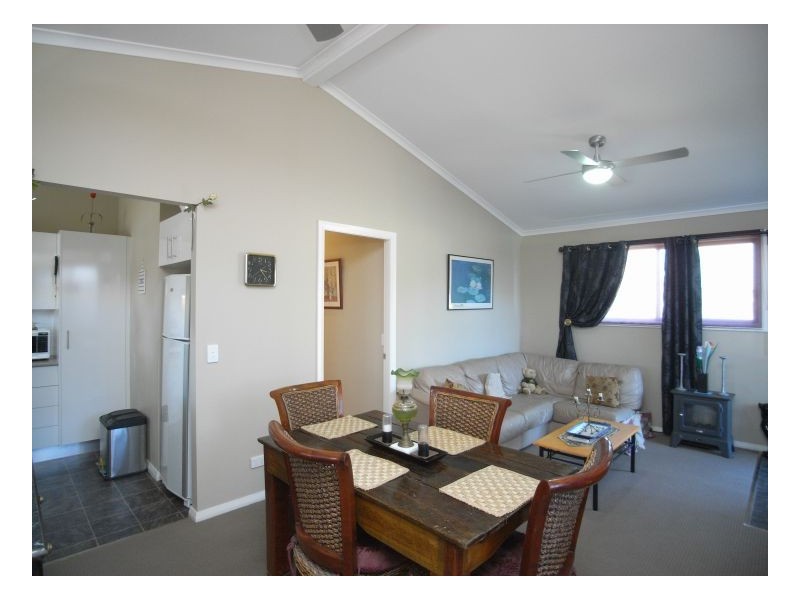 72 Nevill Street, Mayfield NSW 2304