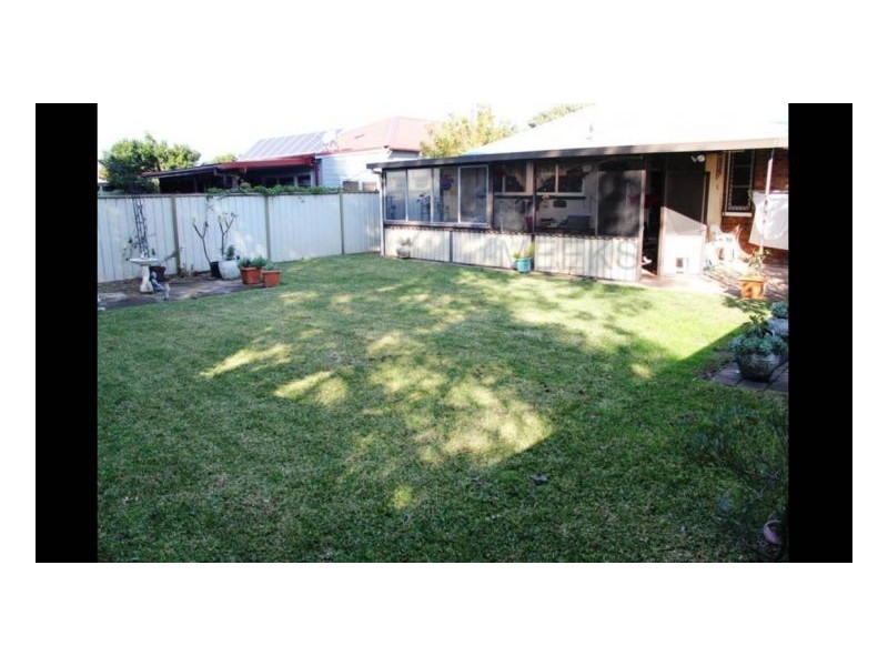 10 Macquarie Street, Mayfield NSW 2304