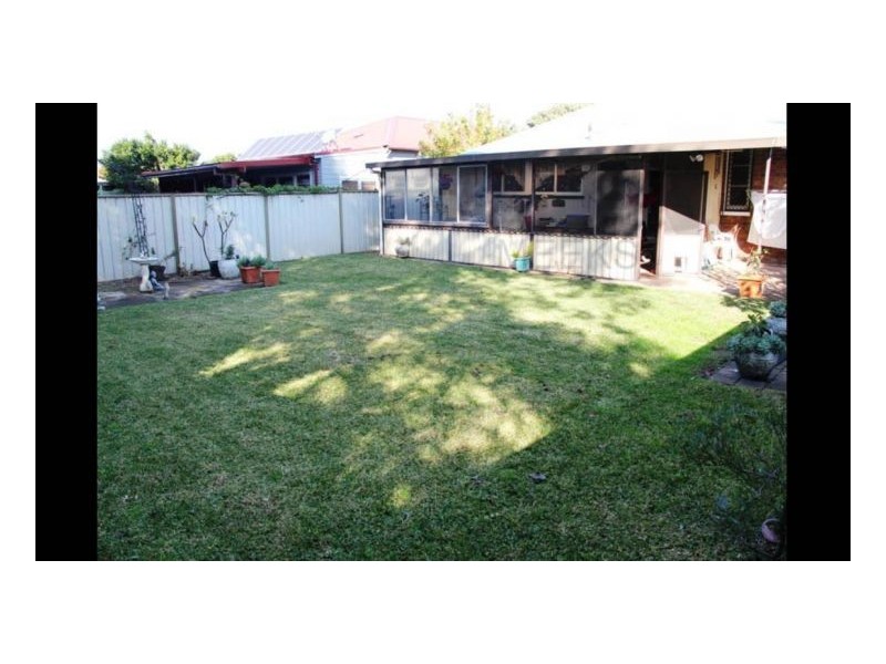 10 Macquarie Street, Mayfield NSW 2304