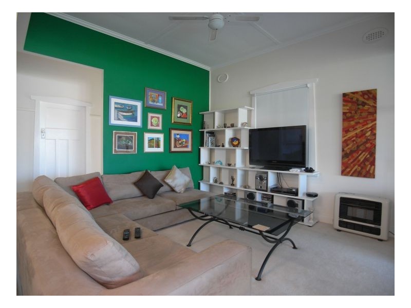 15 Carrington Street, Mayfield NSW 2304