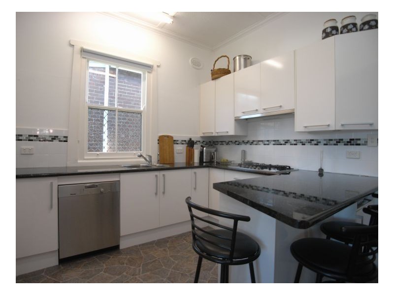 15 Carrington Street, Mayfield NSW 2304