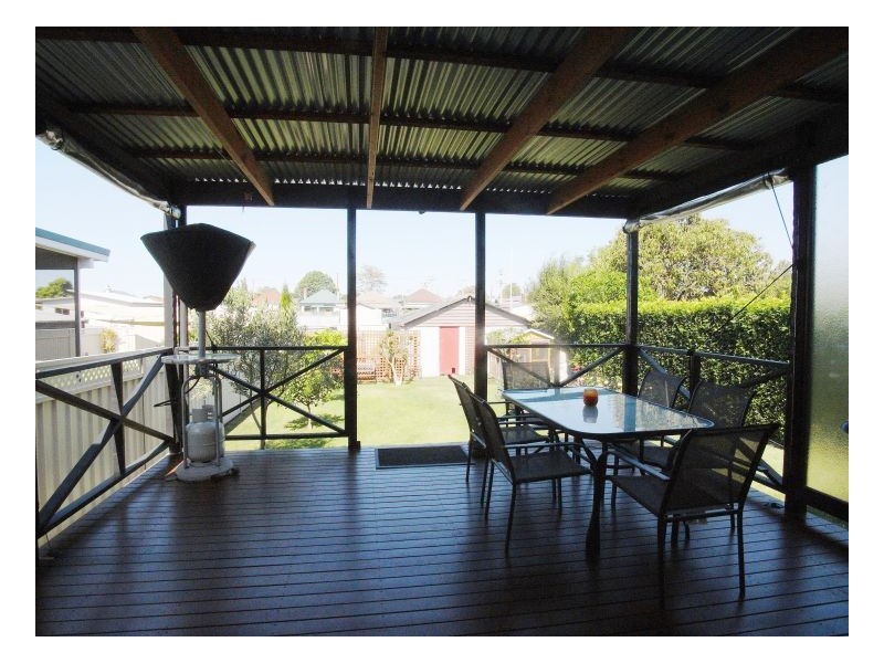 15 Carrington Street, Mayfield NSW 2304