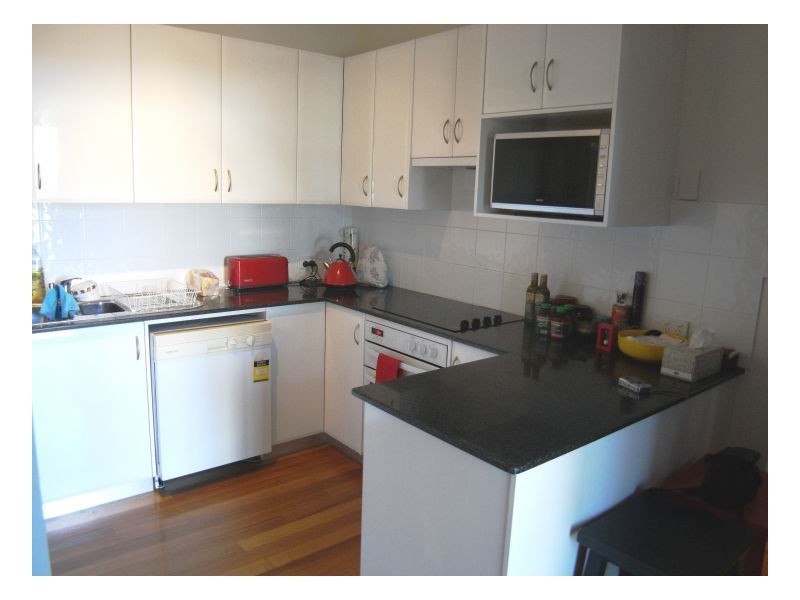 1/130 Crebert, Mayfield NSW 2304