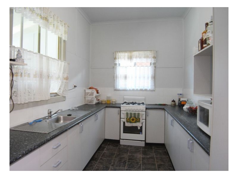 2 Werribi Street, Mayfield West NSW 2304