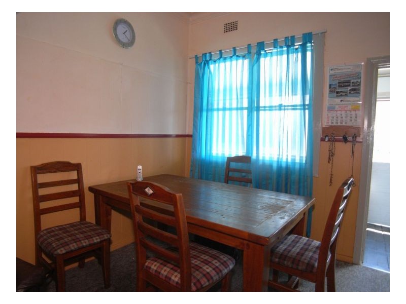 2 Werribi Street, Mayfield West NSW 2304