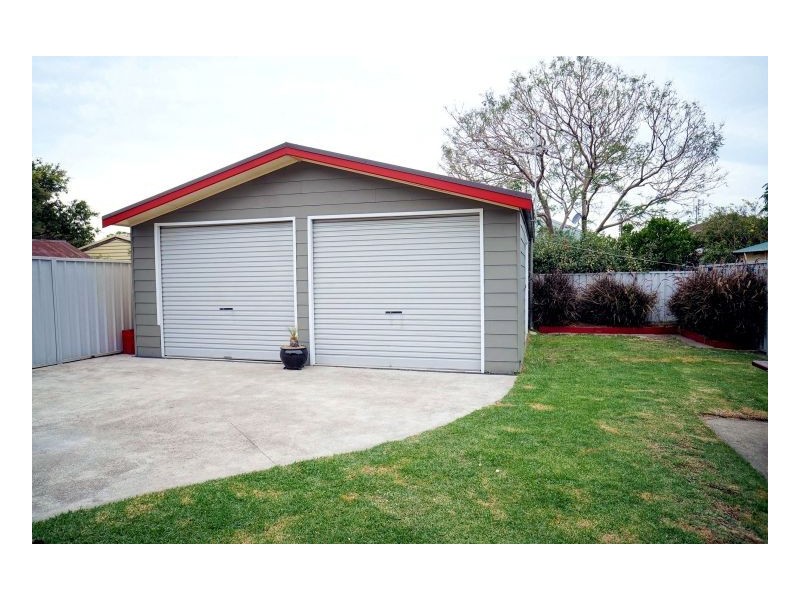 18 Stedman Street, Mayfield NSW 2304