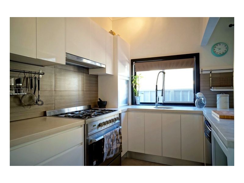 18 Stedman Street, Mayfield NSW 2304