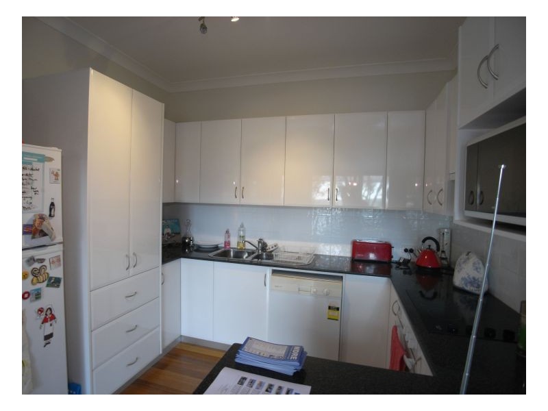 1/130 Crebert Street, Mayfield NSW 2304