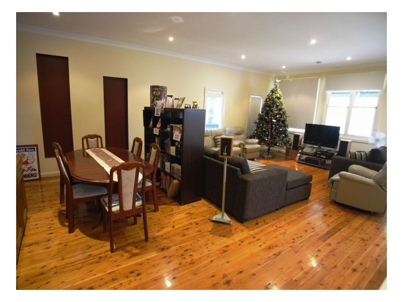 13 Robert Street, Mayfield NSW 2304