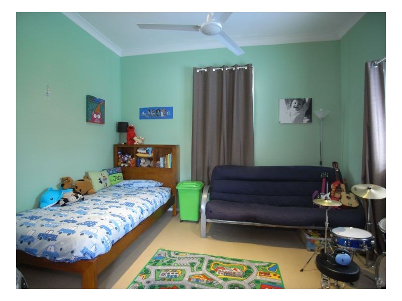 115 Woodstock Street, Mayfield NSW 2304