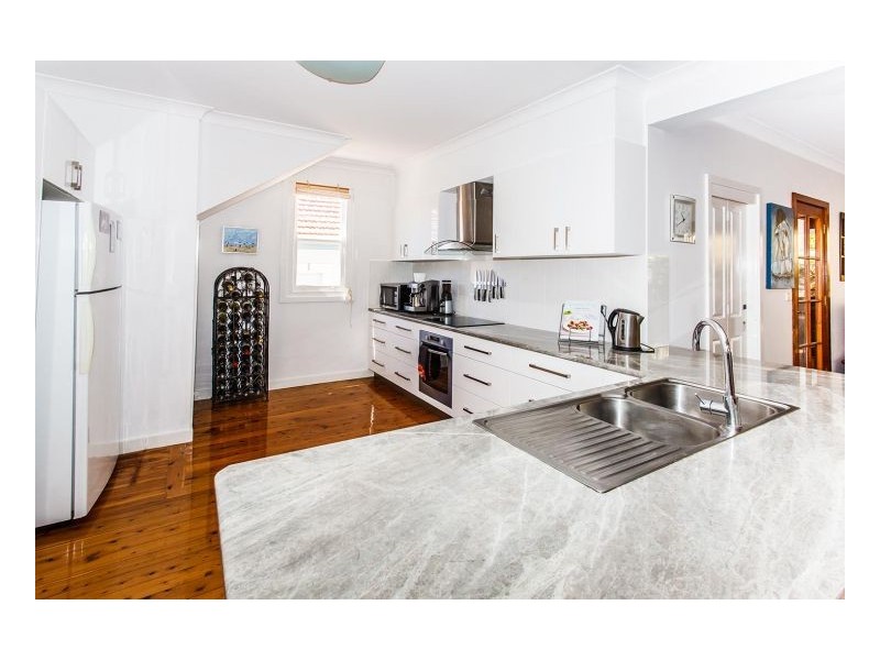41 Bulkara Street, Adamstown Heights NSW 2289