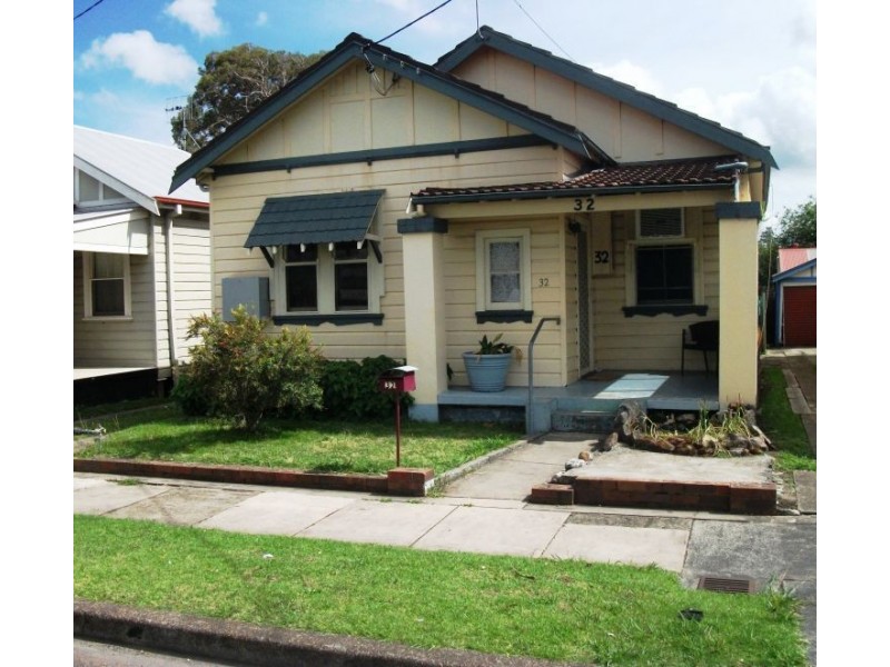 32 Macquarie, Mayfield NSW 2304