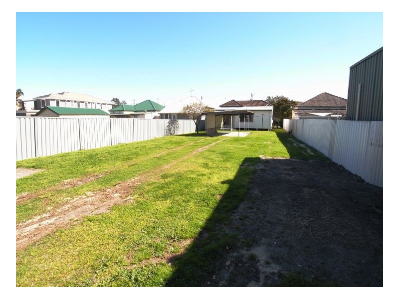 41 Teralba Road, Broadmeadow NSW 2292