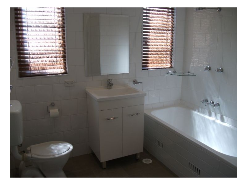 109 Woodstock Street, Mayfield NSW 2304