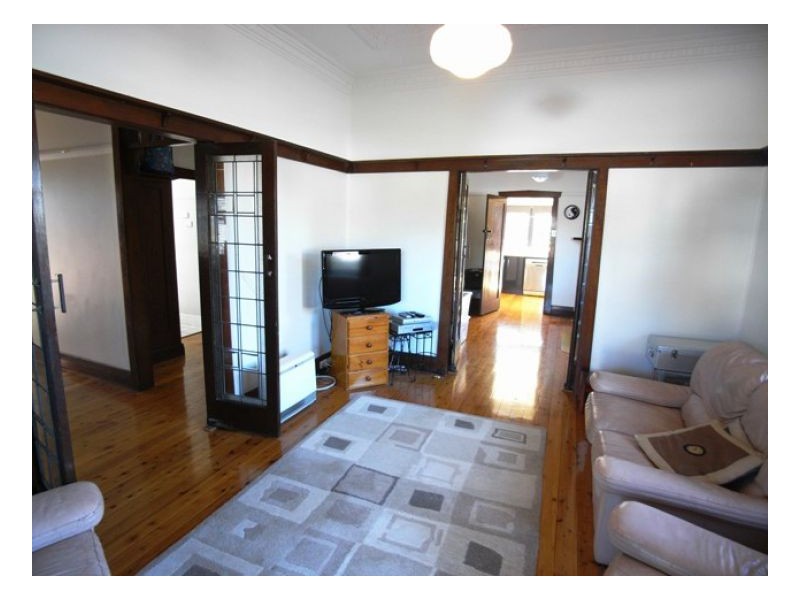 1 King Street, Waratah NSW 2298