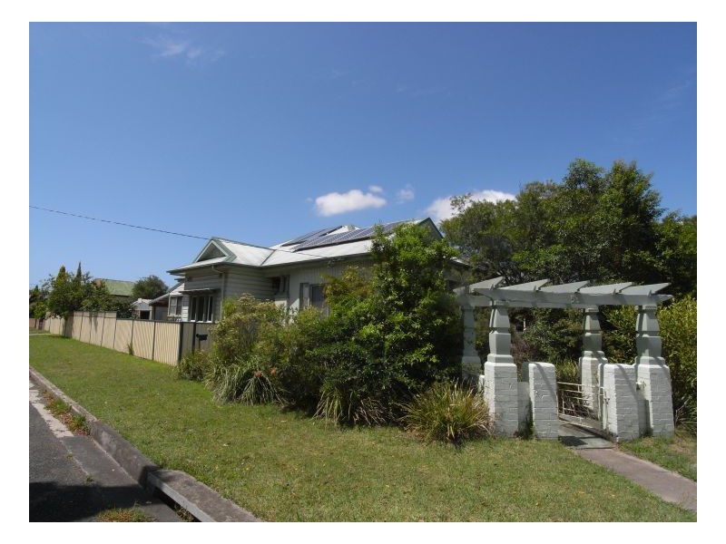 55 Silsoe Street, Mayfield NSW 2304