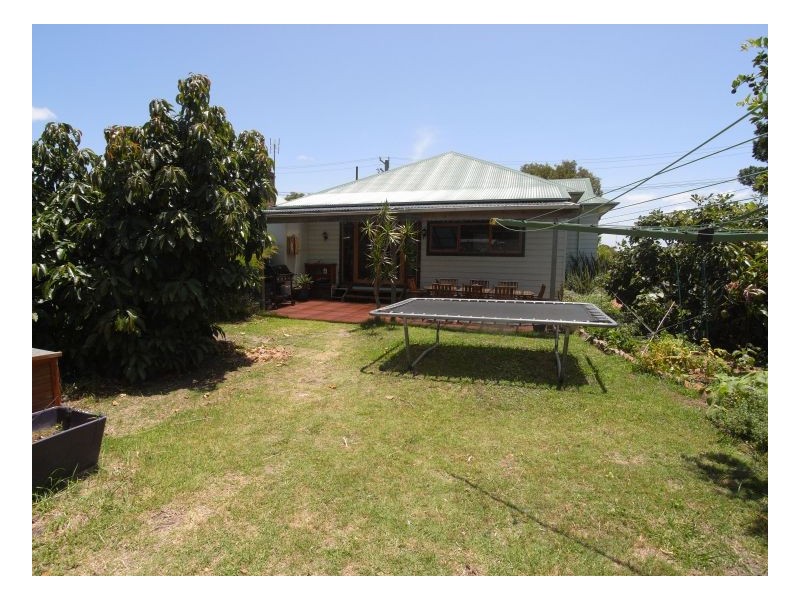 55 Silsoe Street, Mayfield NSW 2304