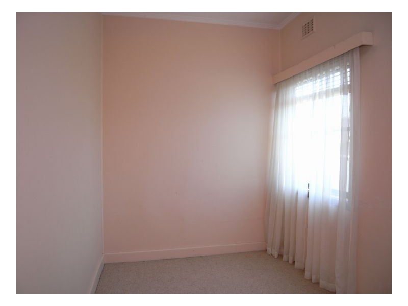 8 Wallace Street, Waratah NSW 2298