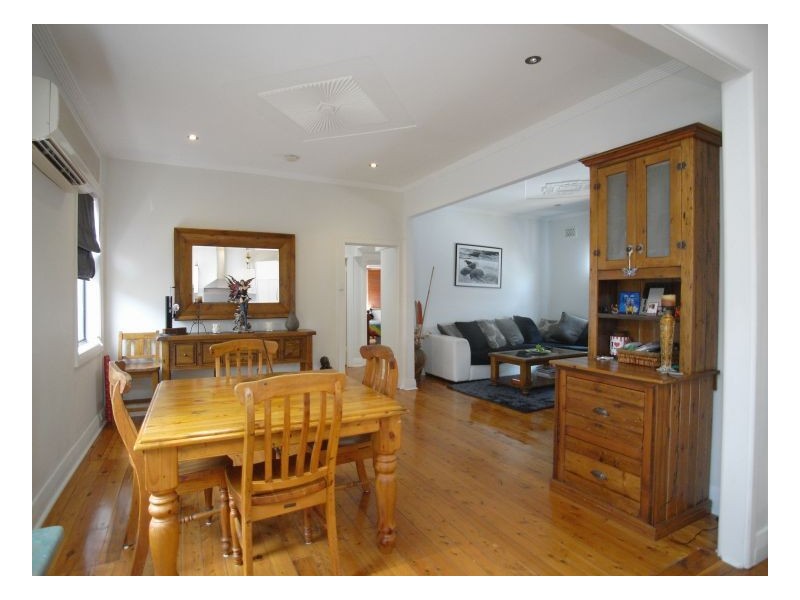 16 Werribi Street, Mayfield West NSW 2304