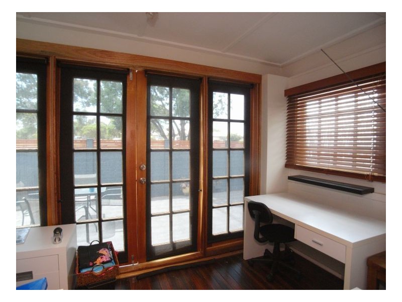 16 Werribi Street, Mayfield West NSW 2304