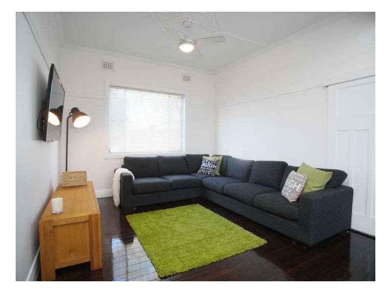 27 Valencia Street, Mayfield NSW 2304