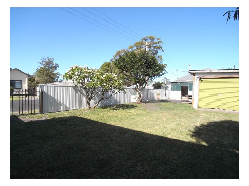 27 Valencia Street, Mayfield NSW 2304