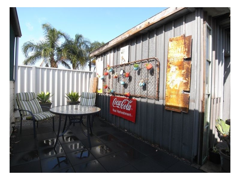 27 Valencia Street, Mayfield NSW 2304