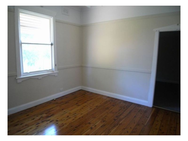 11 Hart Street, Mayfield NSW 2304