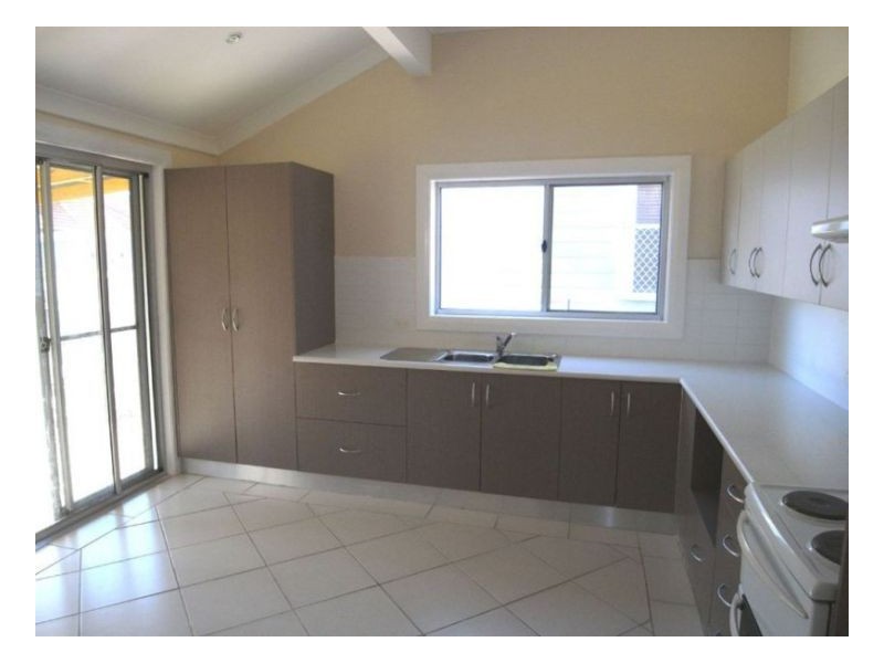 11 Hart Street, Mayfield NSW 2304