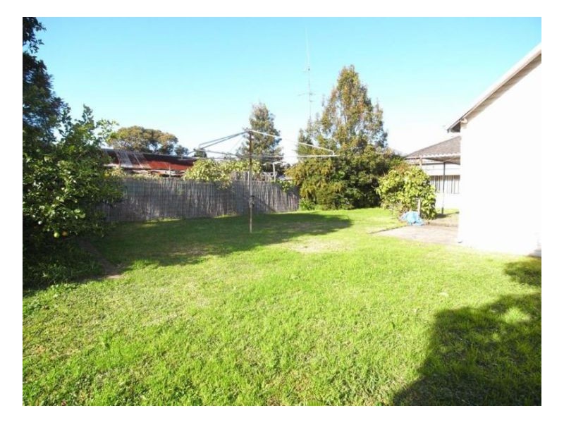 23 Ackeron Street, Mayfield NSW 2304