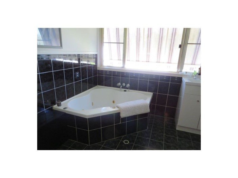 86 Farley St, Casino NSW 2470