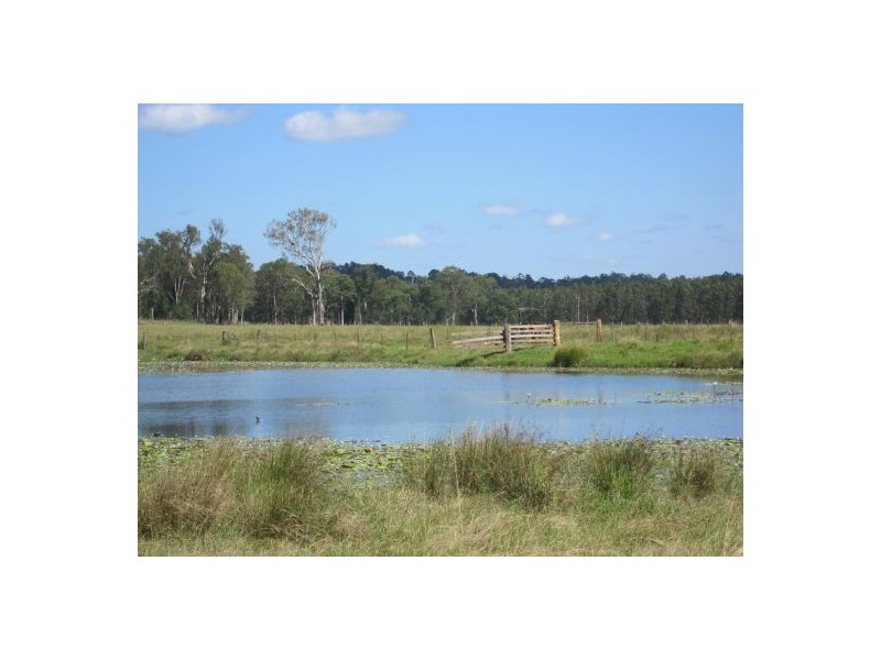 882 Old Lawrence Rd, Mallanganee NSW 2469